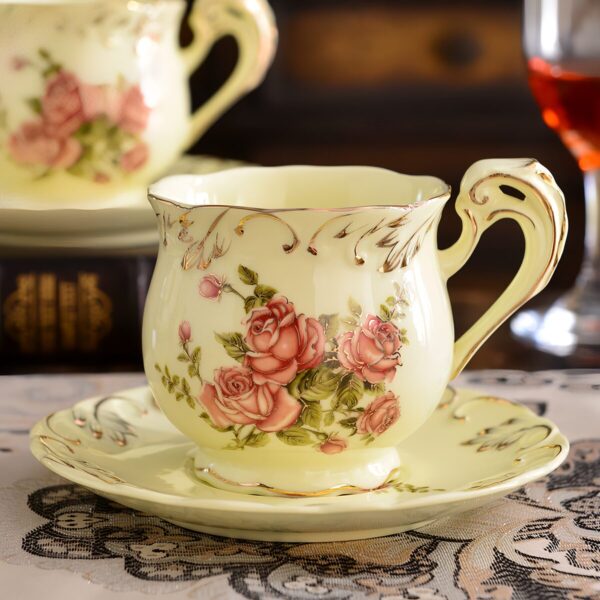 TSB16BB021 4 1 Vintage English Rose Tea Set Porcelain Teapot Set