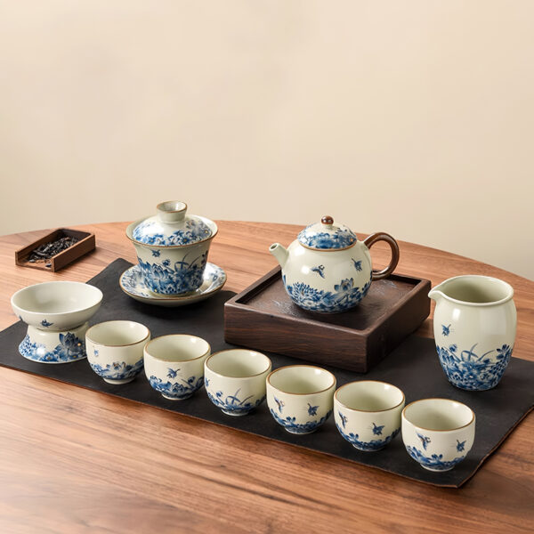 TSB24BB005 F Butterfly Chinese Gongfu Tea Set Porcelain Blue and White