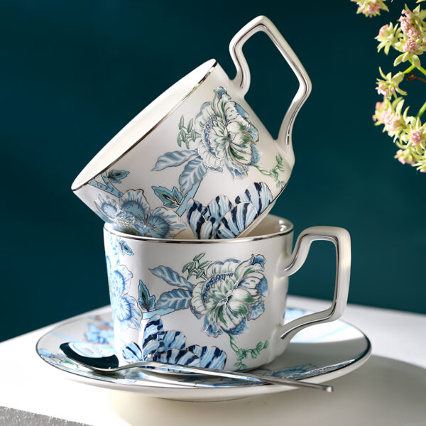 TSB24BB013 5 Exquisite Floral Tea Set Porcelain Teapot Set